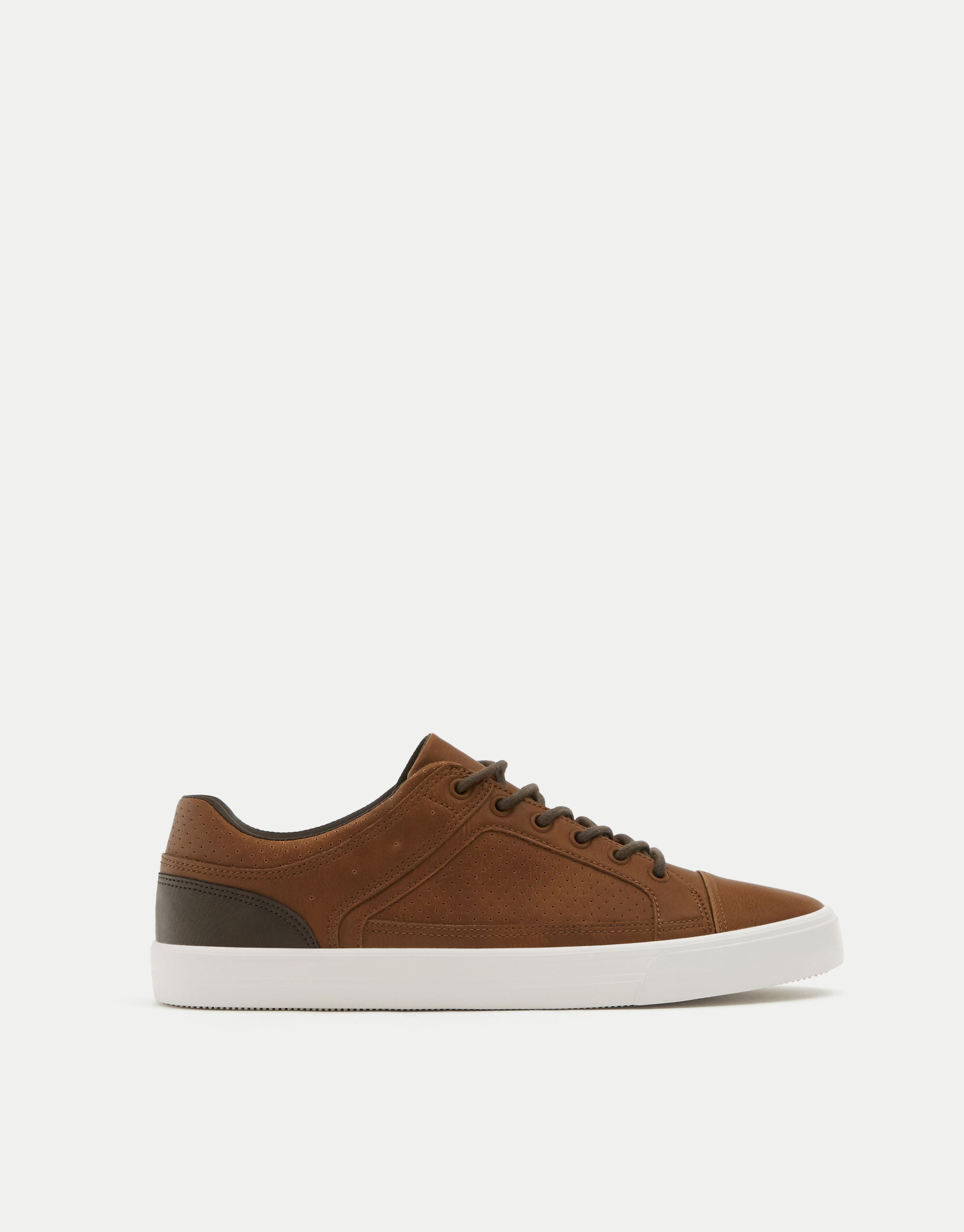 Urban brown sneakers